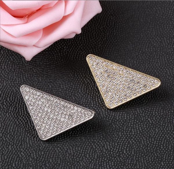 korean edition diamond-inlaid monogram brooch overcoat sweater silk scarf suit accessories for men and women, Gray
korean edition diamond-inlaid monogram brooch overcoat sweater silk scarf suit accessories for men and women, Gray
