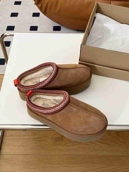 australia classic boots tasman chesut shoes suede boot platform tazz sandals kid braid women winter fur shoes shearling fluff slides
australia classic boots tasman chesut shoes suede boot platform tazz sandals kid braid women winter fur shoes shearling fluff slides