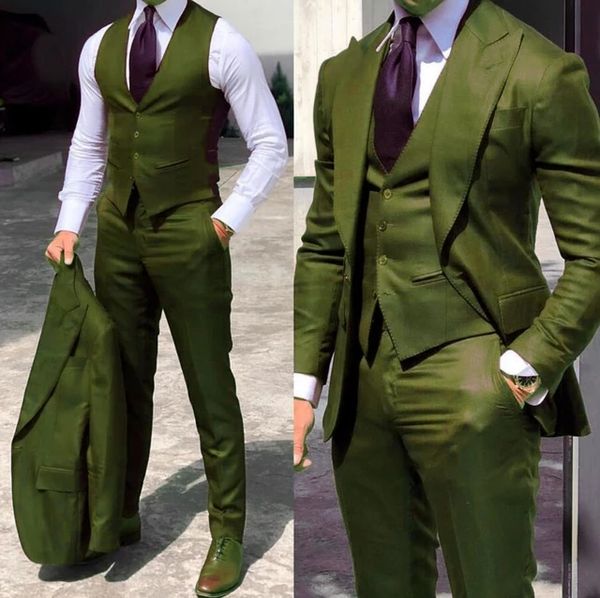 new classic men suits 3 pieces tuxedo peak lapel groomsmen wedding suits set fashion men business blazer jacket pants vest, Black;gray
new classic men suits 3 pieces tuxedo peak lapel groomsmen wedding suits set fashion men business blazer jacket pants vest, Black;gray
