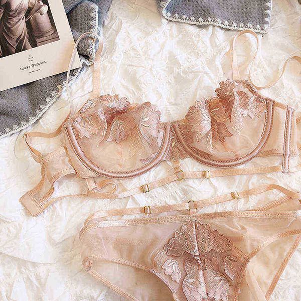 bras sets wriufred ultra-thin lingerie panty embroidered gauze straps big breasts small soft steel rings gathered underwear set bra t220907, Red;black 
bras sets wriufred ultra-thin lingerie panty embroidered gauze straps big breasts small soft steel rings gathered underwear set bra t220907, Red;black