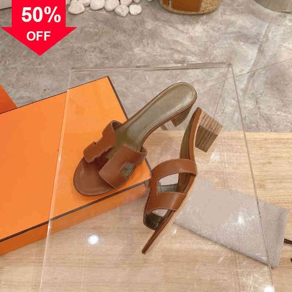 dhl 2022 designer women sandals ladies luxury genuine leather h slippers flat shoe oran sandal party wedding shoes with box size 34-42 vugj, Black
dhl 2022 designer women sandals ladies luxury genuine leather h slippers flat shoe oran sandal party wedding shoes with box size 34-42 vugj, Black