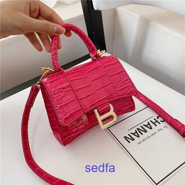 designer bags luxury balencigas genuine leather ladies shoulder crossbody handbag net red same bags bright leather crocodile pattern small s
designer bags luxury balencigas genuine leather ladies shoulder crossbody handbag net red same bags bright leather crocodile pattern small s