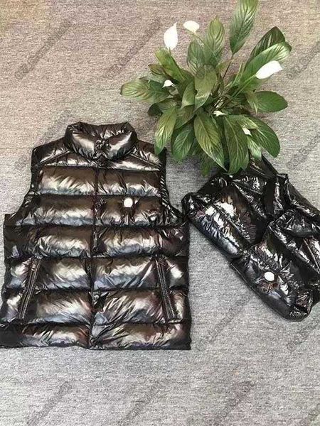 stand-up collar down vest mens and women monclair brand coat casual street coats szie 1--5 a, Black
stand-up collar down vest mens and women monclair brand coat casual street coats szie 1--5 a, Black