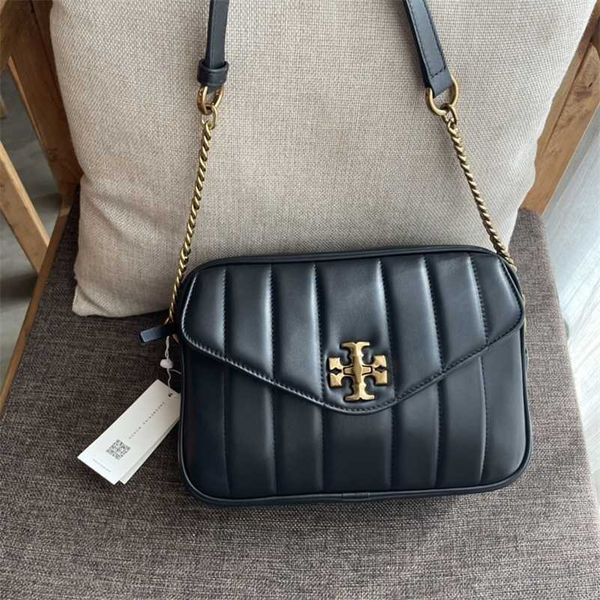 torysburchs designer handbags tb womens bag sheepskin camera striped chain lingge double pull single versatile shoulder crossbody
torysburchs designer handbags tb womens bag sheepskin camera striped chain lingge double pull single versatile shoulder crossbody