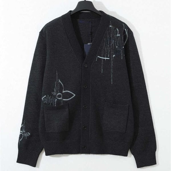 l sweater designer hoodie letter pattern jacquard casual men's long-sleeved v-neck cardigan coat fashion autumn women's top, White;black
l sweater designer hoodie letter pattern jacquard casual men's long-sleeved v-neck cardigan coat fashion autumn women's top, White;black