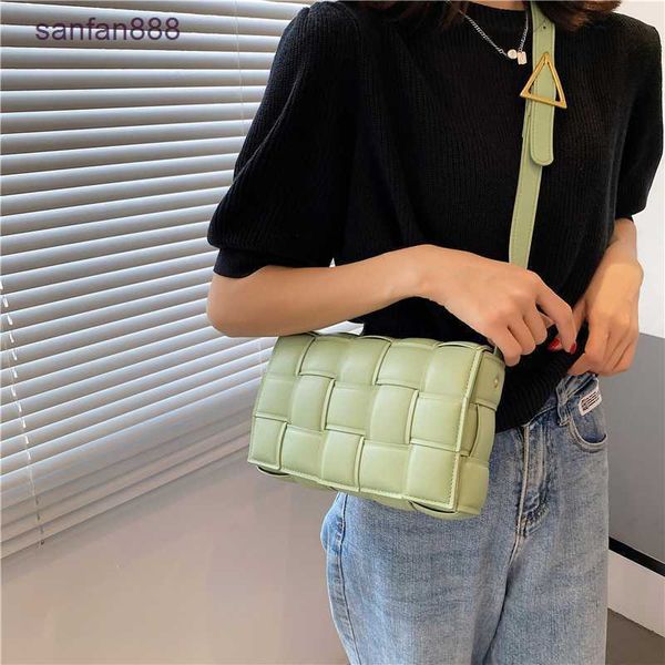 designer bag botte bags vene texture bag women's 2023 summer new foreign style woven messenger fashion chest versatile one shoulder sma
designer bag botte bags vene texture bag women's 2023 summer new foreign style woven messenger fashion chest versatile one shoulder sma
