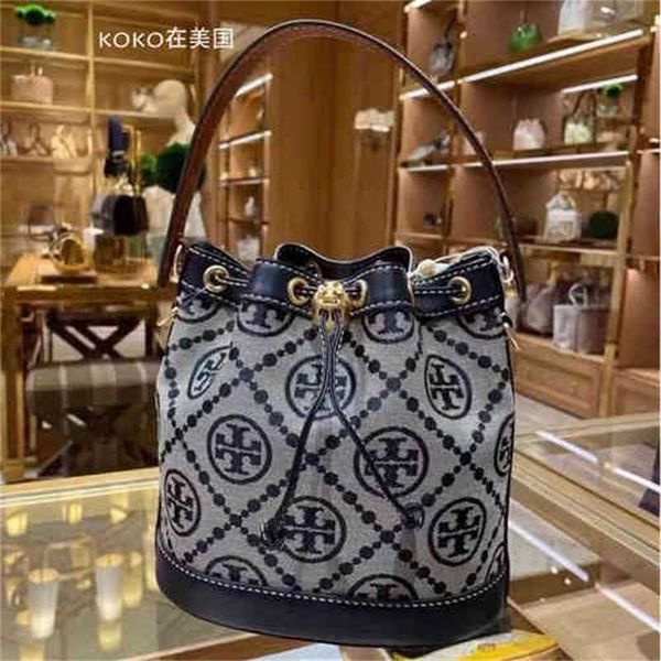 luxuries designers burchs handbag torys tote bag crossbody designer women handbags tbs shoulder totes bags tb purses wallet torrys lia4
luxuries designers burchs handbag torys tote bag crossbody designer women handbags tbs shoulder totes bags tb purses wallet torrys lia4