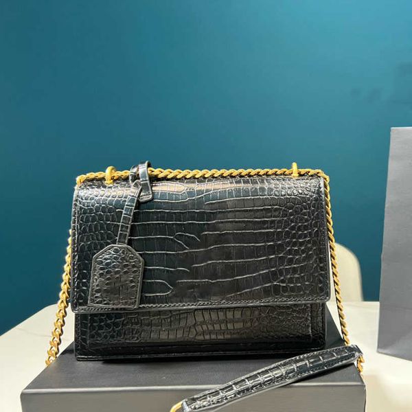 evening bags 2022 designer sunset bag chain envelope bag classic fashion versatile shoulder bag
evening bags 2022 designer sunset bag chain envelope bag classic fashion versatile shoulder bag