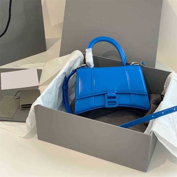 designer hourglass bags balencigas handbags 2022 female french minority leather b home premium crocodile bag bb
designer hourglass bags balencigas handbags 2022 female french minority leather b home premium crocodile bag bb