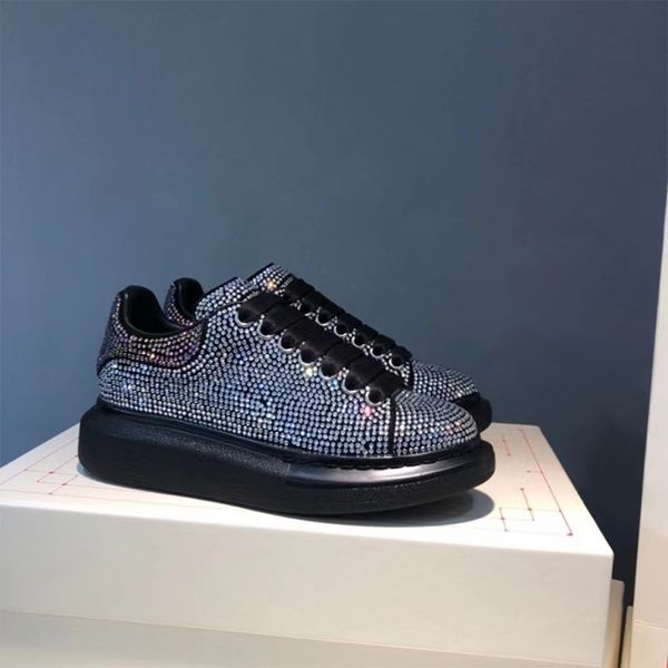 brand luxury sports shoes women's designer casual shoes for woman full drill fried street platform muffin cake inside high fashion roll
brand luxury sports shoes women's designer casual shoes for woman full drill fried street platform muffin cake inside high fashion roll