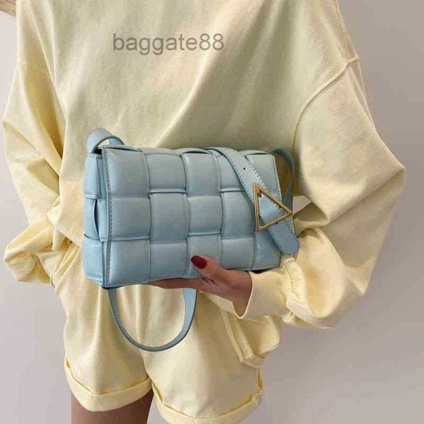 venetas designer crossbody bags 2022 bottegass bag woven ins female tofu versatile one shoulder messenger zhao ruth's same small square
venetas designer crossbody bags 2022 bottegass bag woven ins female tofu versatile one shoulder messenger zhao ruth's same small square