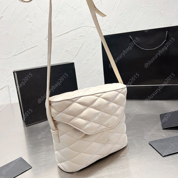 crossbody large capacity handbag fashion cross body 5 colours vintage party shoulder bags leather women totes rs tote bag artwork shopping h
crossbody large capacity handbag fashion cross body 5 colours vintage party shoulder bags leather women totes rs tote bag artwork shopping h
