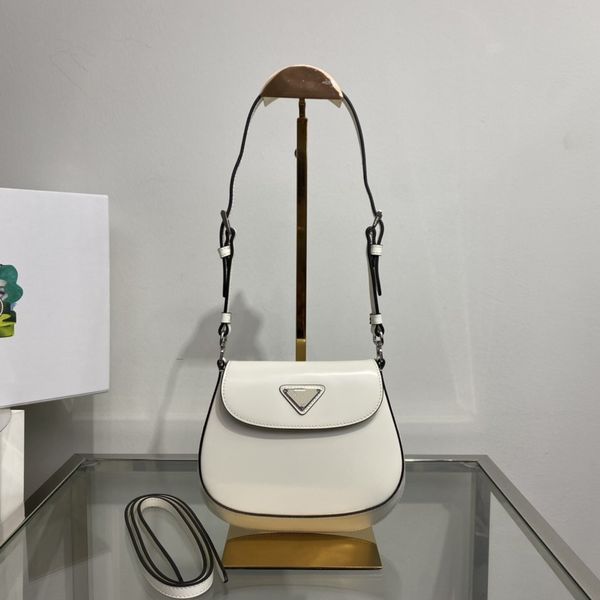 luxury brand shoulder bags cleo shiny leather flap shoulder bag enamel triangle metal p handle g women handbag purse 0e4u
luxury brand shoulder bags cleo shiny leather flap shoulder bag enamel triangle metal p handle g women handbag purse 0e4u