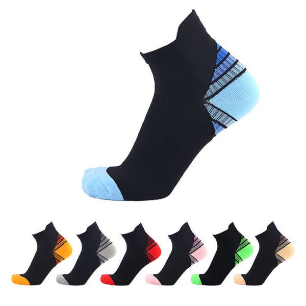 men's socks 1 pair foot compression for plantar fasciitis heel spurs arch pain comfortable venous 7 colors t221011, Black
men's socks 1 pair foot compression for plantar fasciitis heel spurs arch pain comfortable venous 7 colors t221011, Black