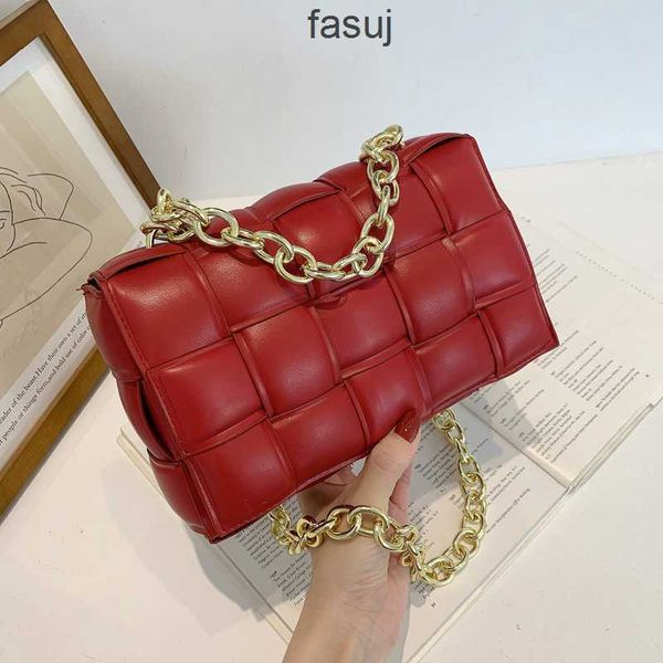 fashion ladies bottess bags venetas 2022 new che ered woven pu leather chain women's messenger shoulder simple and elegant
fashion ladies bottess bags venetas 2022 new che ered woven pu leather chain women's messenger shoulder simple and elegant