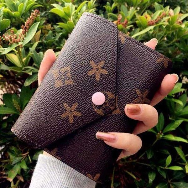 genuine leather card holders women wallet holder classic men short wallets 41938 plaid fashion designer mens purses womens purse brown plaid, Red;black
genuine leather card holders women wallet holder classic men short wallets 41938 plaid fashion designer mens purses womens purse brown plaid, Red;black
