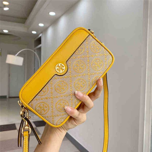handbags burchs old designer torys pattern 2022 canvas printed women's bag tmonogram double pull square single camera shoulder crossbod
handbags burchs old designer torys pattern 2022 canvas printed women's bag tmonogram double pull square single camera shoulder crossbod