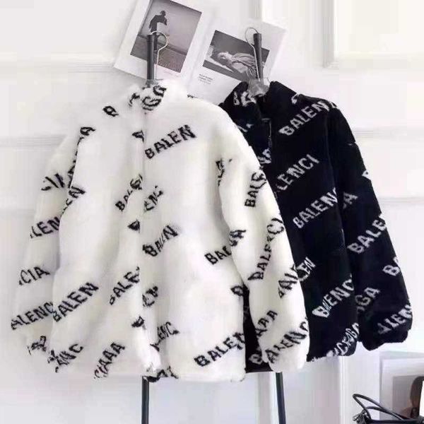 men's jackets bb designer wool jacket mens zipper cardigan coat men women winter warm jackets loose oversize down coats, Black;brown
men's jackets bb designer wool jacket mens zipper cardigan coat men women winter warm jackets loose oversize down coats, Black;brown