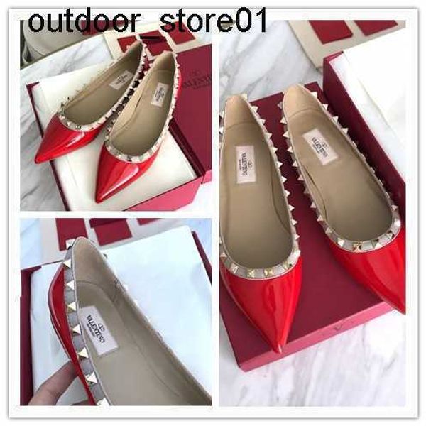 designer heel dress shoes luxury classic willow high heels fashion casual single shoe flat sneakers sandals valentinoe''valentinoi, Black
designer heel dress shoes luxury classic willow high heels fashion casual single shoe flat sneakers sandals valentinoe''valentinoi, Black