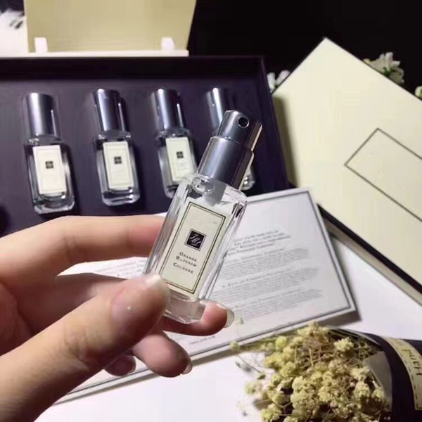 luxury designer amazing quality set of perfume with 5 fragrances for women ladies gift with different fragrance ship
luxury designer amazing quality set of perfume with 5 fragrances for women ladies gift with different fragrance ship