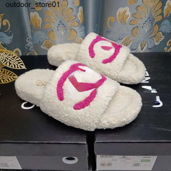 designer slippers luxury high version wool slipper women new style net infrared casual flat bottomed wool one-piece lamb wool slides, Black
designer slippers luxury high version wool slipper women new style net infrared casual flat bottomed wool one-piece lamb wool slides, Black