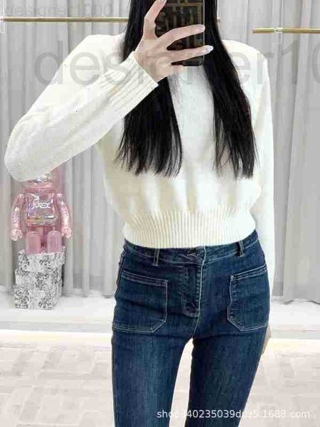 women's sweaters designer 2022 autumn new round neck chain knitted sweater casual versatile undercoat long sleeve 158423 p79m, White;black
women's sweaters designer 2022 autumn new round neck chain knitted sweater casual versatile undercoat long sleeve 158423 p79m, White;black