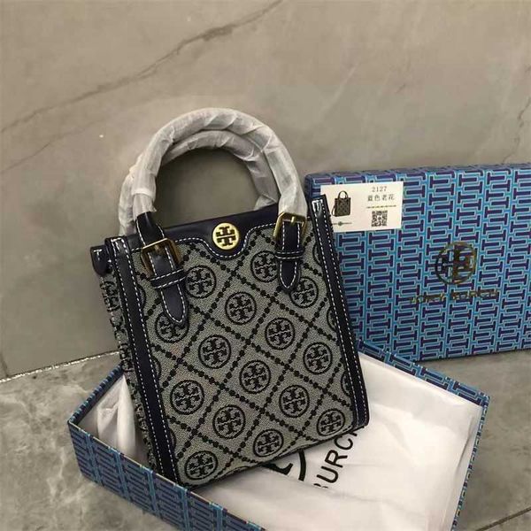 torys famous designer torys bags burchs fashion 2022 new tb women's bag vertical mini music tote jacquard style single shoulder messeng
torys famous designer torys bags burchs fashion 2022 new tb women's bag vertical mini music tote jacquard style single shoulder messeng