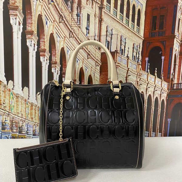evening bags totes leather luxury brand pillow bag three-color printing letter pattern retro solid color boston female 221009
evening bags totes leather luxury brand pillow bag three-color printing letter pattern retro solid color boston female 221009