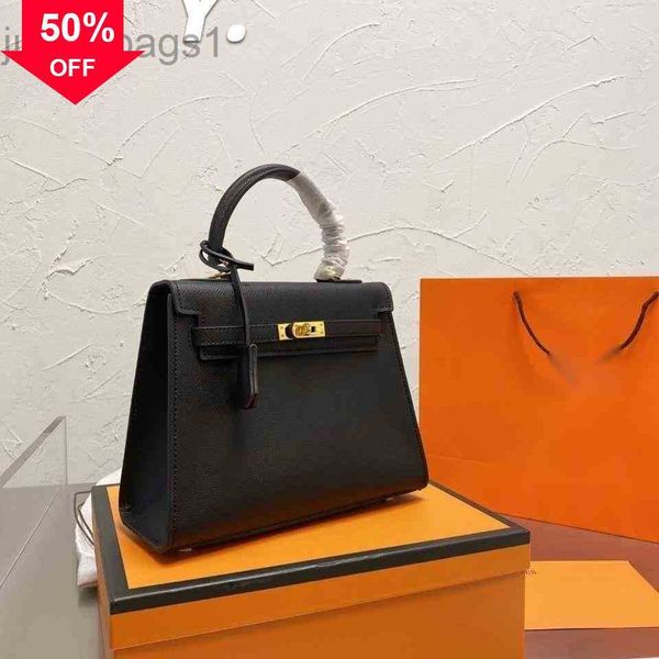 dhl same one h shoulder messenger bag latest h leather women's kangkang ladies fashion hand zmm b5z1 xym
dhl same one h shoulder messenger bag latest h leather women's kangkang ladies fashion hand zmm b5z1 xym