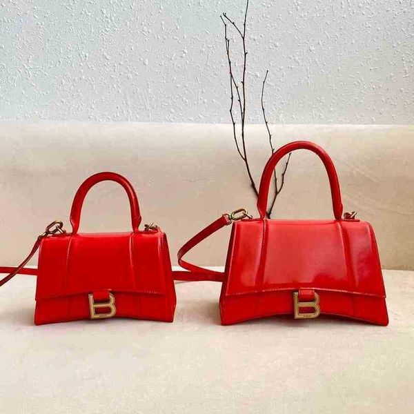 bag designer balencigas handbags hourglass b letter v button leather crocodiless single shoulder portable messenger cowhide women's
bag designer balencigas handbags hourglass b letter v button leather crocodiless single shoulder portable messenger cowhide women's