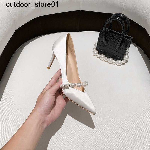designer sandals luxury brand dress shoes high heeled small fragrant single sneakers versatile summer slides valentinoe''valentino, Black
designer sandals luxury brand dress shoes high heeled small fragrant single sneakers versatile summer slides valentinoe''valentino, Black
