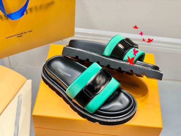 designer women slippers lady cartoon big head slides oran classic open toe casual flat slide real soft leather rubber slipper with box g078, Black
designer women slippers lady cartoon big head slides oran classic open toe casual flat slide real soft leather rubber slipper with box g078, Black