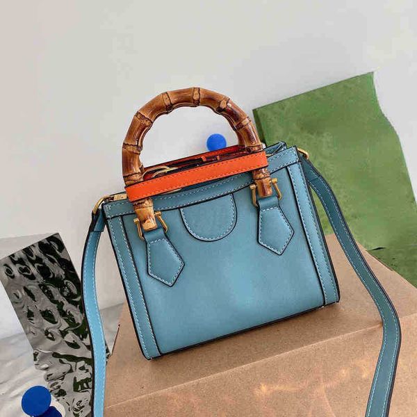 shoulder bag designer handbag messenger vintage bag women crossbody bags handbags ladies designers wallet fashion all-match solid color
shoulder bag designer handbag messenger vintage bag women crossbody bags handbags ladies designers wallet fashion all-match solid color