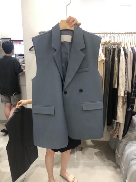 women's vests korean stlye chic notched collar casual women simple loose sleeveless streetwear fashion waistcoat autumn 2022 jacket, Black;white
women's vests korean stlye chic notched collar casual women simple loose sleeveless streetwear fashion waistcoat autumn 2022 jacket, Black;white