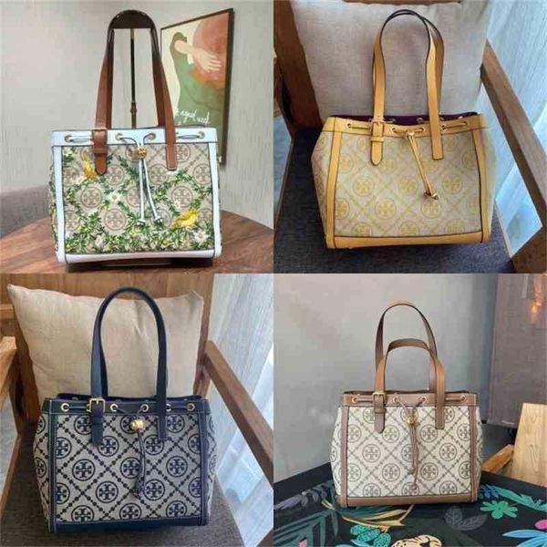 burchs small handbags designer torys women's bag jacquard tote canvas with cowhide shopping old flower drawstring single handbag should
burchs small handbags designer torys women's bag jacquard tote canvas with cowhide shopping old flower drawstring single handbag should