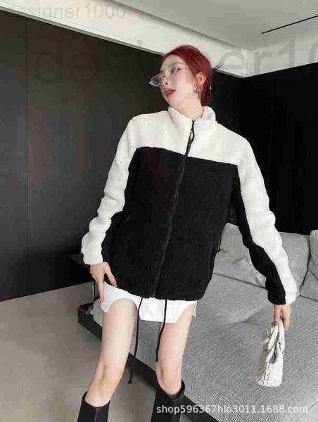 men's jackets designer autumn and winter 2022 new color contrast lamb wool coat women's fashion casual embroidery long sleeve 1573, Black;brown
men's jackets designer autumn and winter 2022 new color contrast lamb wool coat women's fashion casual embroidery long sleeve 1573, Black;brown