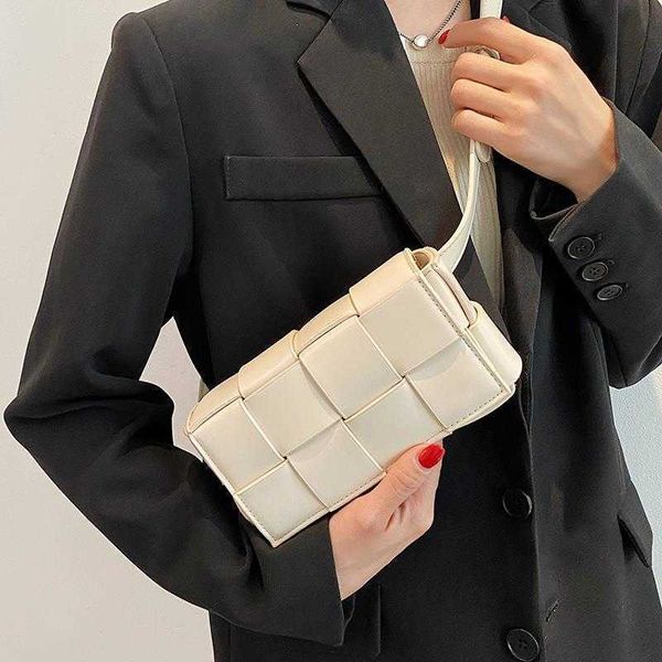 handbags designer bottess ladies venetas high grade small women 2022 new fashion net red woven messenger white chest versatile squa have a l
handbags designer bottess ladies venetas high grade small women 2022 new fashion net red woven messenger white chest versatile squa have a l