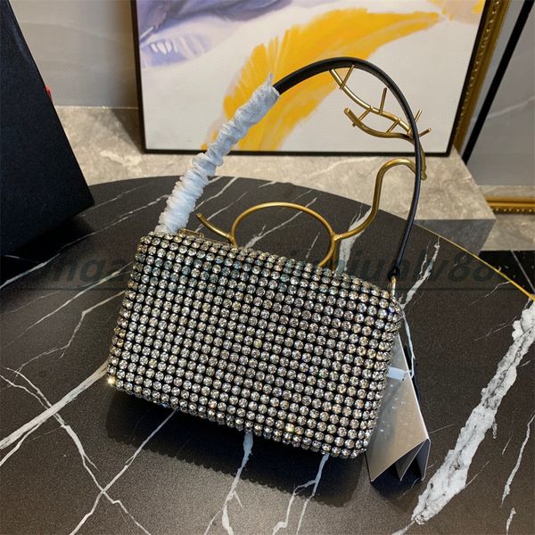 diamond handbag shoulder bag specially designed for women bust fashionable chain handbags handmade fashioned shoulder bags purse
diamond handbag shoulder bag specially designed for women bust fashionable chain handbags handmade fashioned shoulder bags purse