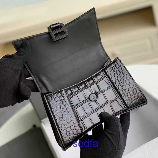 designer bags luxury balencigas genuine leather ladies shoulder crossbody handbag b cowhide women's bag 2022 new one shoulder slant cro
designer bags luxury balencigas genuine leather ladies shoulder crossbody handbag b cowhide women's bag 2022 new one shoulder slant cro