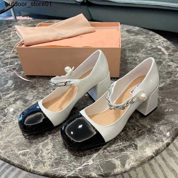 dress shoes high version designer miu mary jane high heels women thick heels black white block square head sandals french elegant single sho
dress shoes high version designer miu mary jane high heels women thick heels black white block square head sandals french elegant single sho