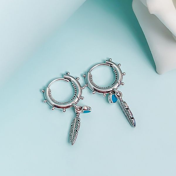 turquoise hearts feather hoop earrings 925 sterling silver wedding party jewelry for women girls with original box for pandora girlfriend gi, Golden;silver
turquoise hearts feather hoop earrings 925 sterling silver wedding party jewelry for women girls with original box for pandora girlfriend gi, Golden;silver