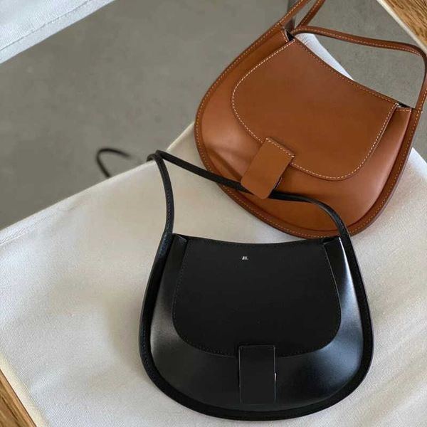 jil cross body stuff sacks saddle bag women's leather handbags mini half moon bag shoulder cross body flap women's saddle bag 2210
jil cross body stuff sacks saddle bag women's leather handbags mini half moon bag shoulder cross body flap women's saddle bag 2210