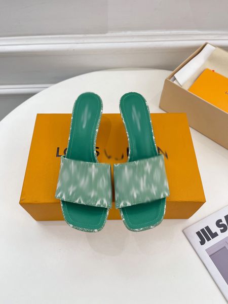 new version paris slides slippers womens summer sandals beach ladies flip flops black leisure slider chaussures fashion scuffs footwear -h05
new version paris slides slippers womens summer sandals beach ladies flip flops black leisure slider chaussures fashion scuffs footwear -h05