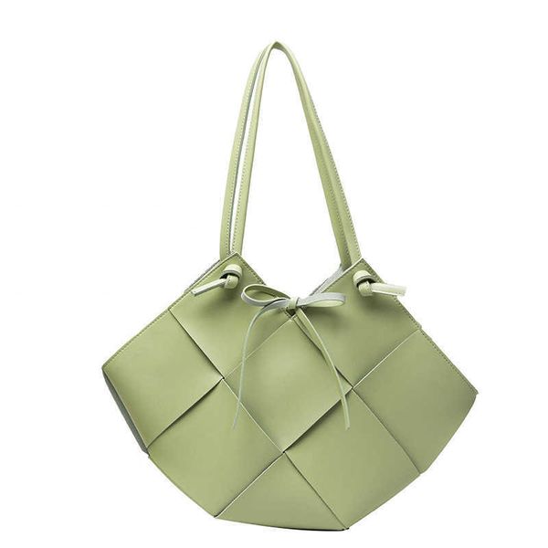bottess bag venetas fashion large capacity women's summer 2022 new woven hand simple single
bottess bag venetas fashion large capacity women's summer 2022 new woven hand simple single