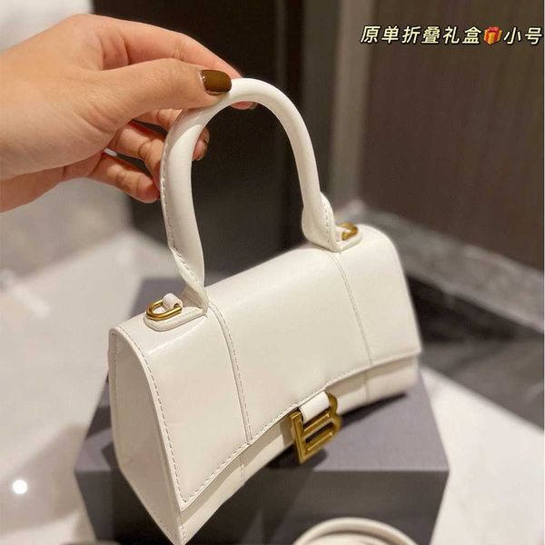 designer handbags messenger bags tote purse hourglass fashion handy women backpacks shoulder crossbody blvj
designer handbags messenger bags tote purse hourglass fashion handy women backpacks shoulder crossbody blvj