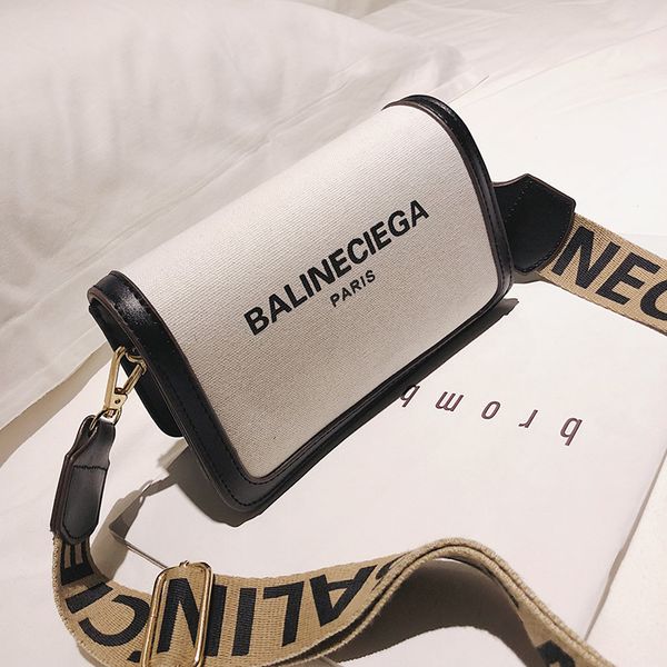 bag summer women purse and handbags 2022 new fashion casual small square bags unique designer shoulder messenger bags
bag summer women purse and handbags 2022 new fashion casual small square bags unique designer shoulder messenger bags