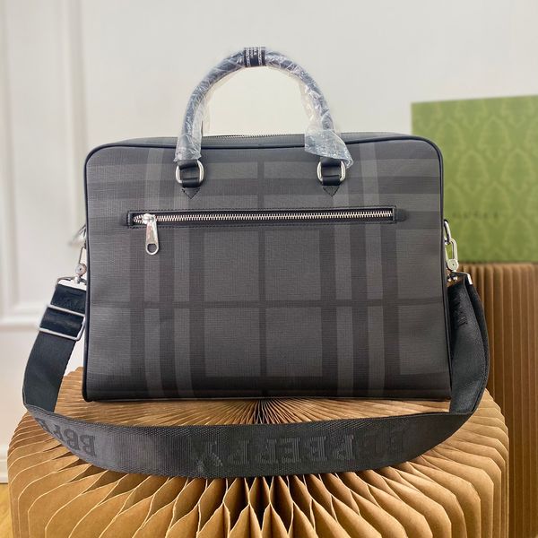 designers luxurys briefcase bags men business package lapbag leather handbag striped design messenger high capacity shoulder handbags style
designers luxurys briefcase bags men business package lapbag leather handbag striped design messenger high capacity shoulder handbags style