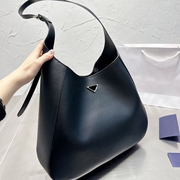 women cleo bag handbags shoulder bag sacoche pochette 2005 leather classic underarm hobo bags fashion lady 2022 large capacity handbag whole
women cleo bag handbags shoulder bag sacoche pochette 2005 leather classic underarm hobo bags fashion lady 2022 large capacity handbag whole