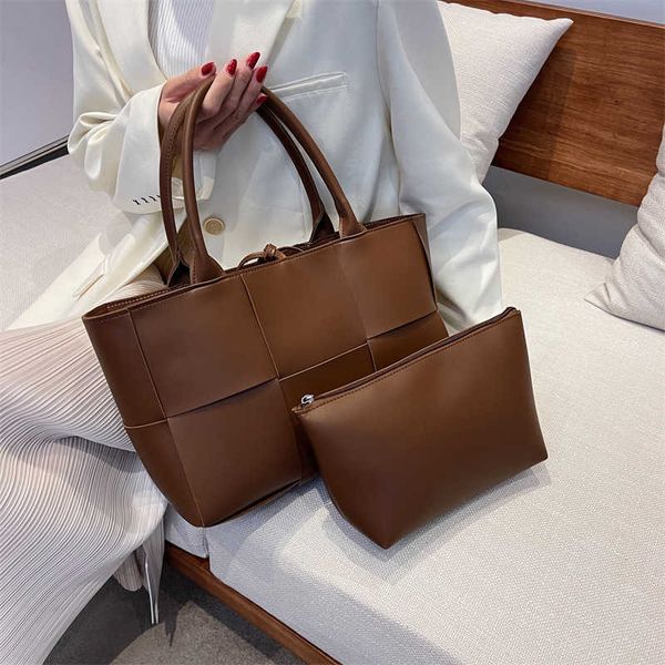 fashion bag designer bottess venetas's 2022 new large capacity women's fashion shoulder net red hand mother
fashion bag designer bottess venetas's 2022 new large capacity women's fashion shoulder net red hand mother