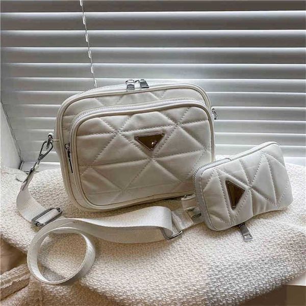 70% off 2023 designer bag 5vbm wide strap messenger single leisure backpack flip texture rhombic lattice women's
70% off 2023 designer bag 5vbm wide strap messenger single leisure backpack flip texture rhombic lattice women's